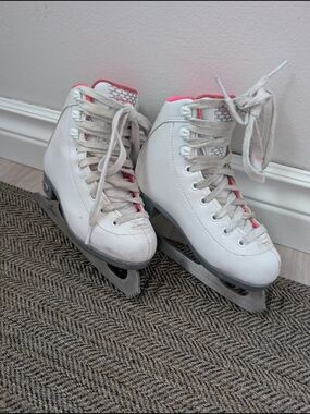 REIDELL - Figure Ice Skates